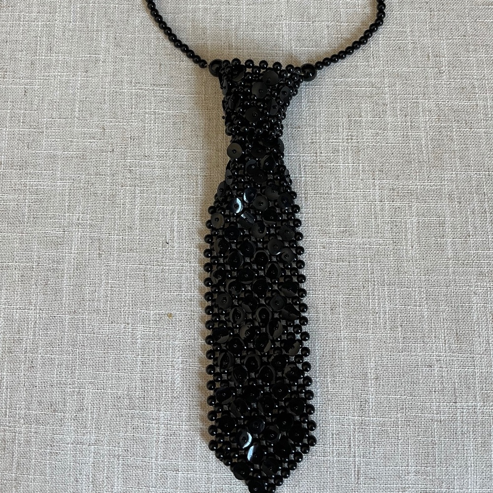 Beautiful retro beaded tie- 1960’s-70’s- Black